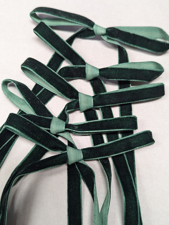 Christmas Thin Velvet Bows